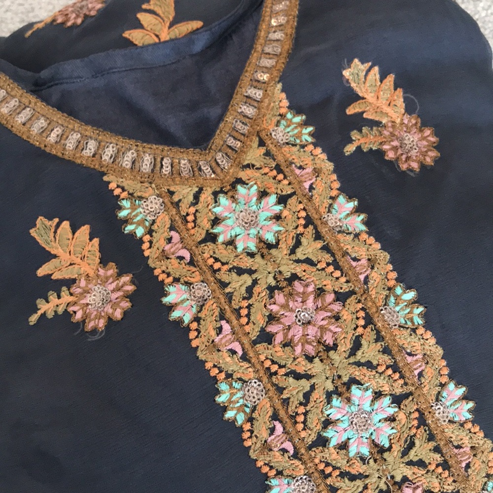 Pakistani dresses - Picture 4 of 8